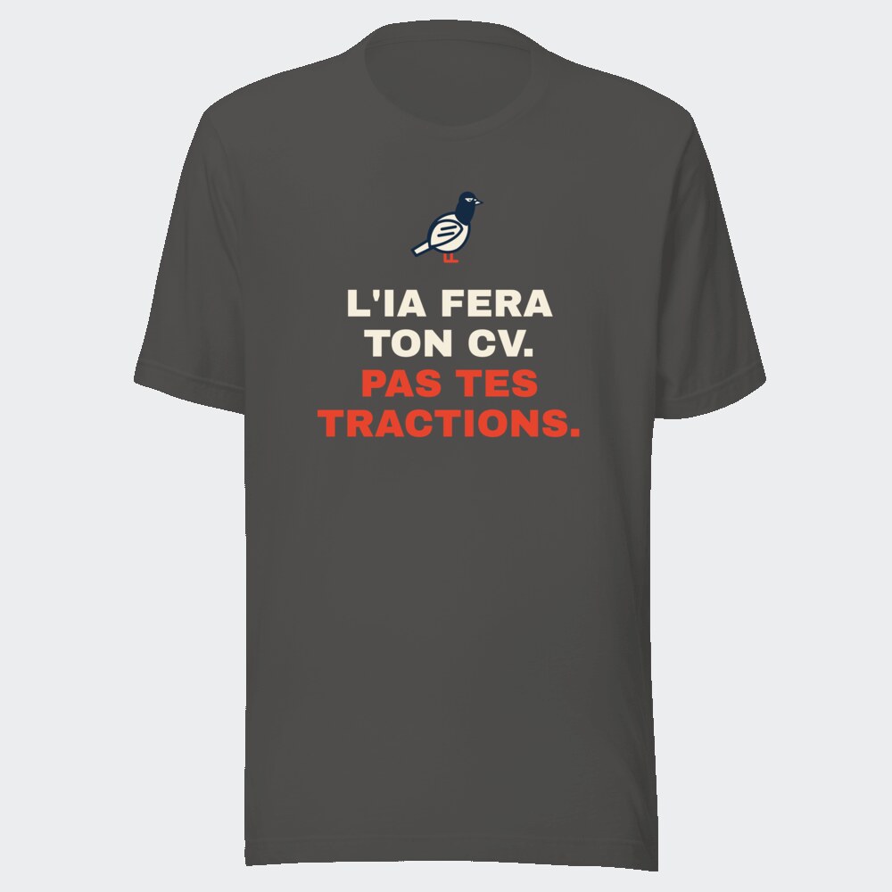 T-shirt anthracite « L'IA fera ton CV. Pas tes tractions. »